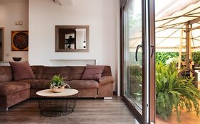 Apartments Deak
